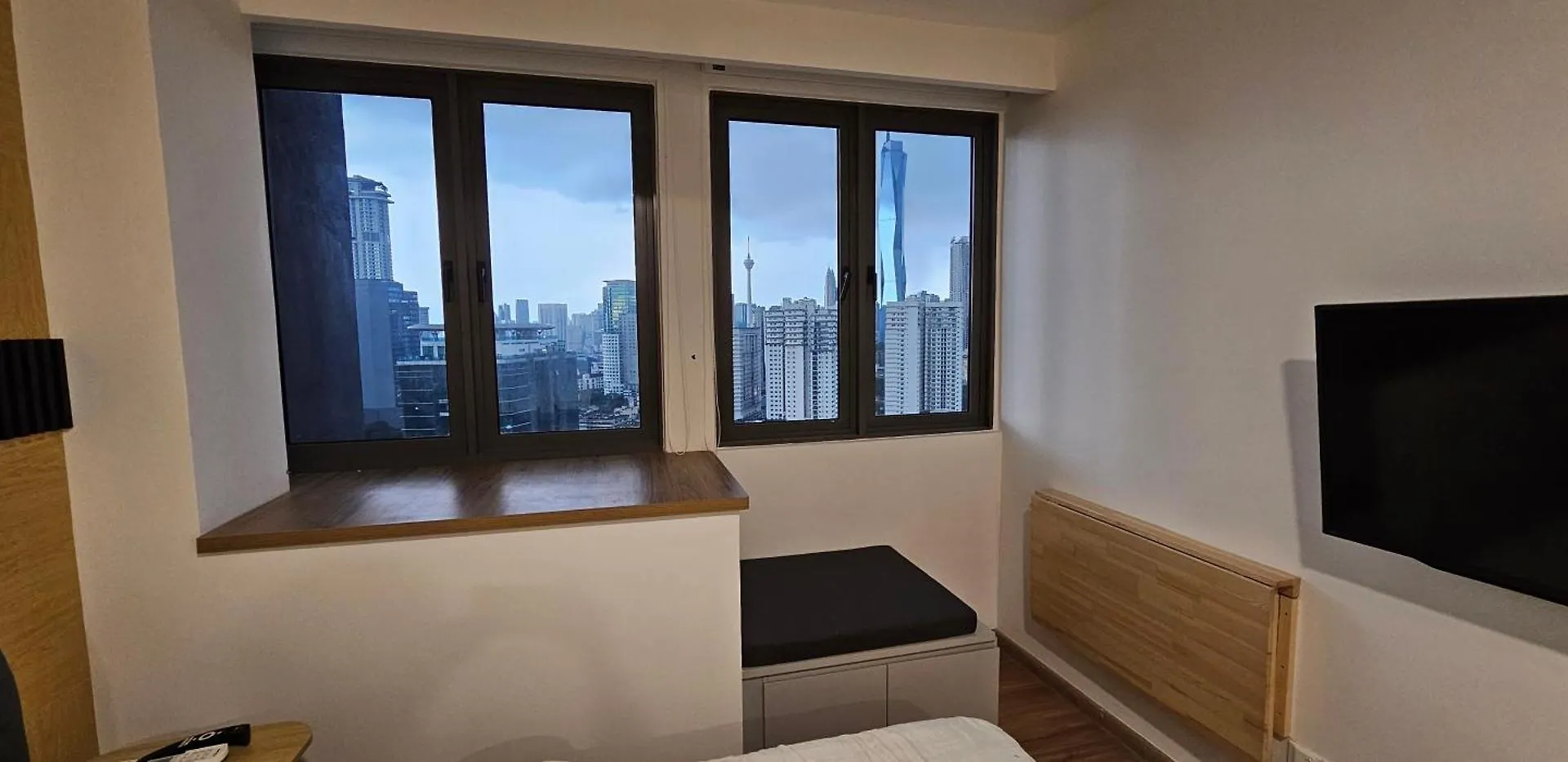 Highrise Haven - Riveria City Kl Sentral Kuala Lumpur 0*,
